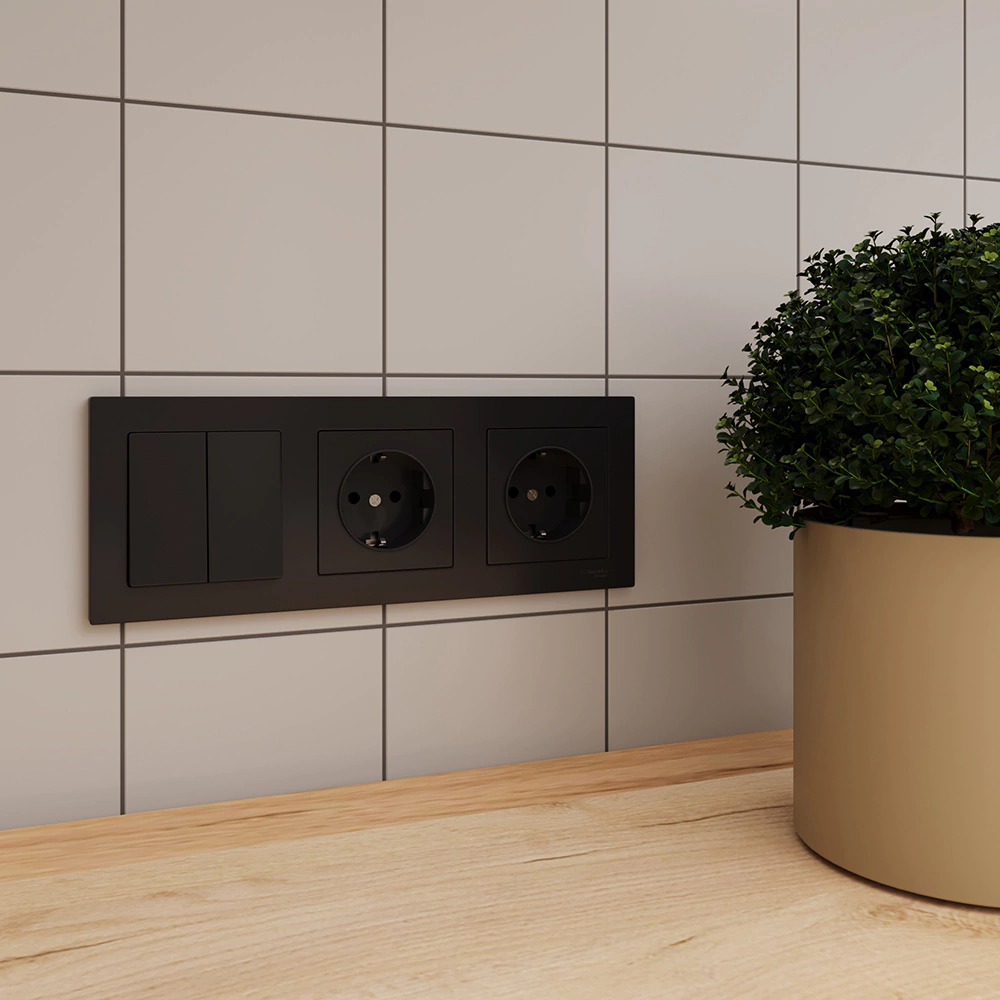 Выключатель двухклавишный ONVOLT/EVERSON Кватро без рамки черный