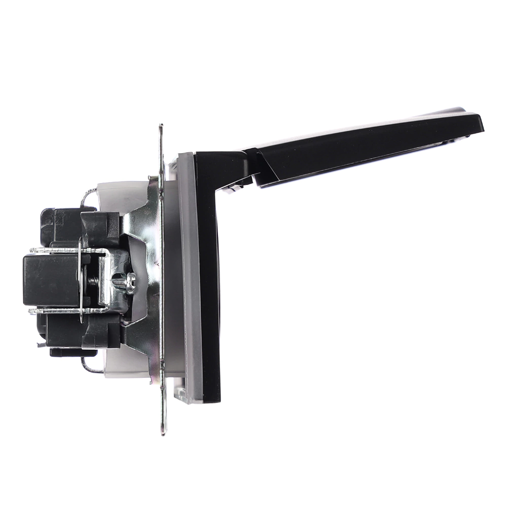 Розетка с крышкой ONVOLT/EVERSON Кватро с заземлением без рамки черная