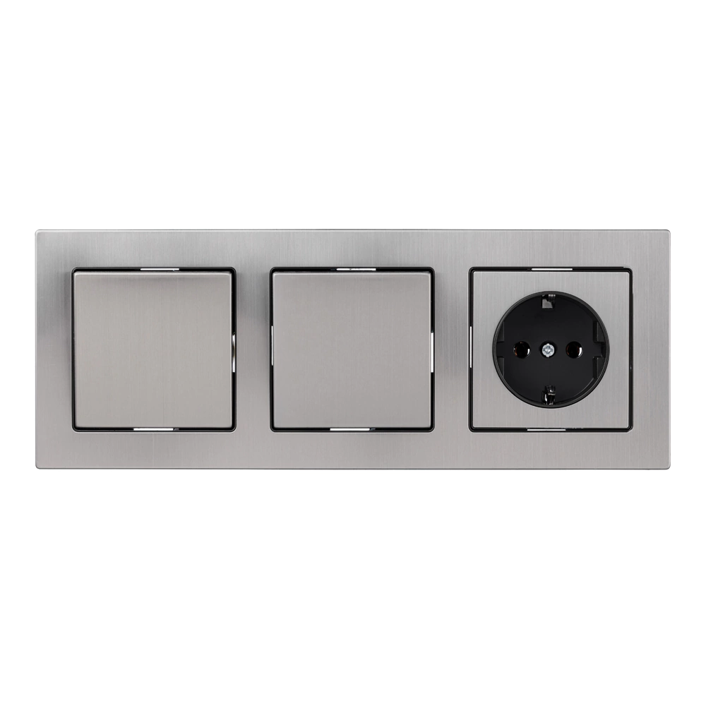 Рамка ONVOLT/EVERSON Кватро 3 поста никель