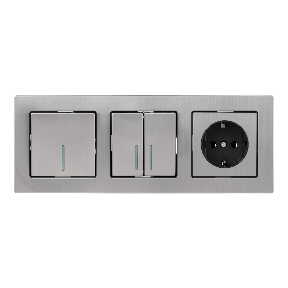 Рамка ONVOLT/EVERSON Кватро 3 поста никель