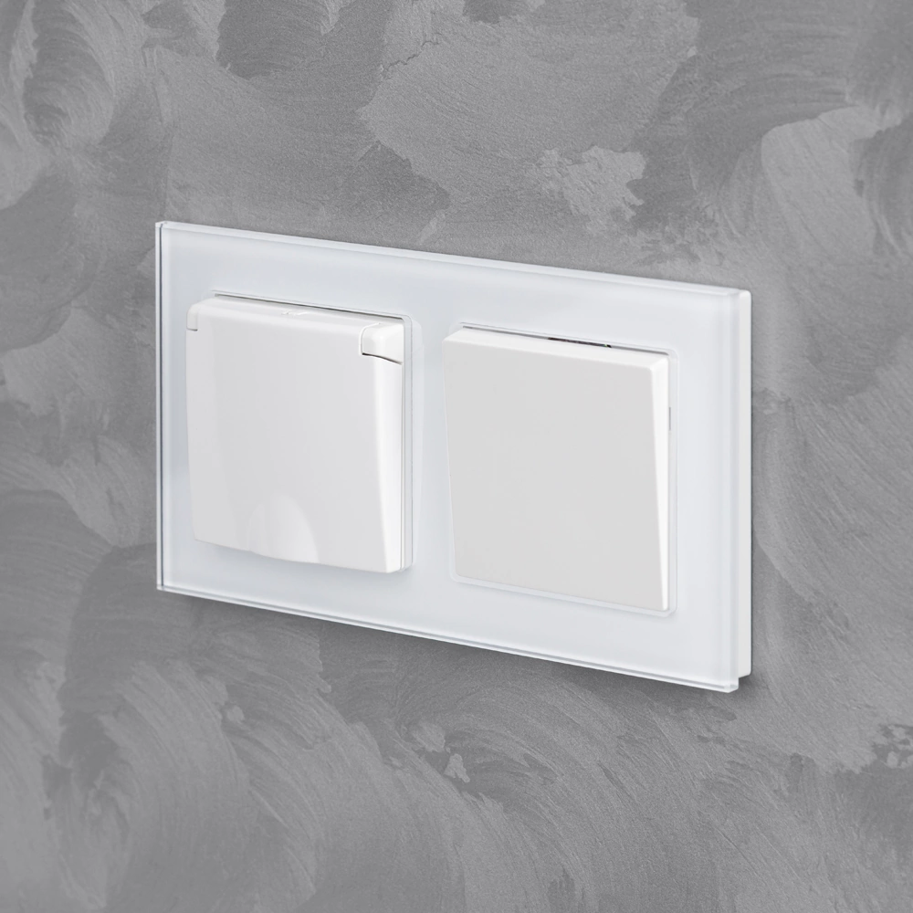 Рамка ONVOLT/EVERSON Кватро стекло 2 поста белая