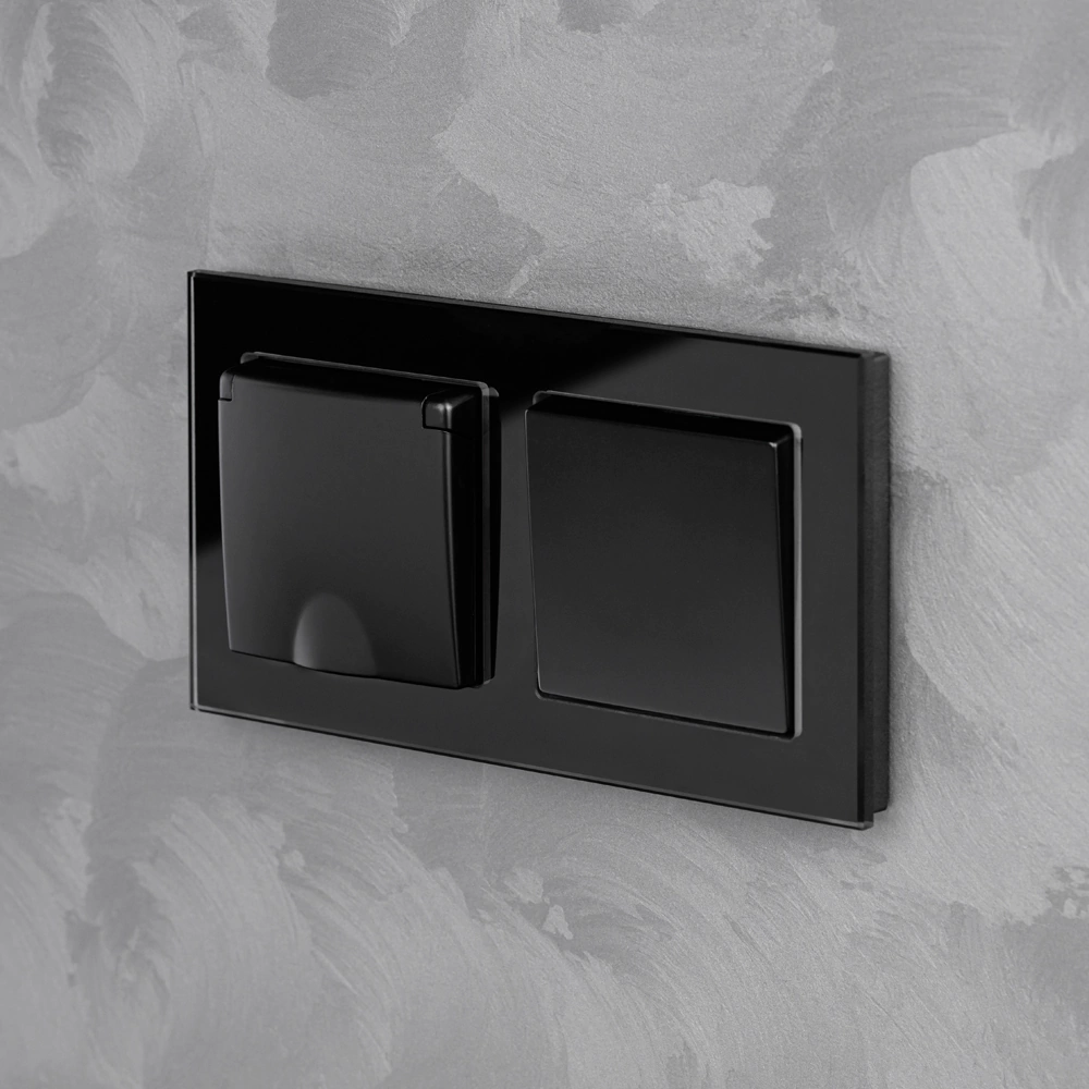 Рамка ONVOLT/EVERSON Кватро стекло 2 поста черная