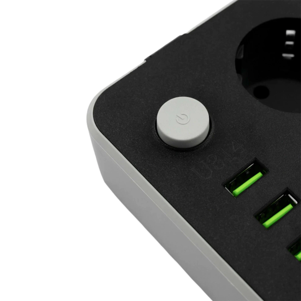 Фильтр сетевой 4 гнезда + 3USB 3 м Старт