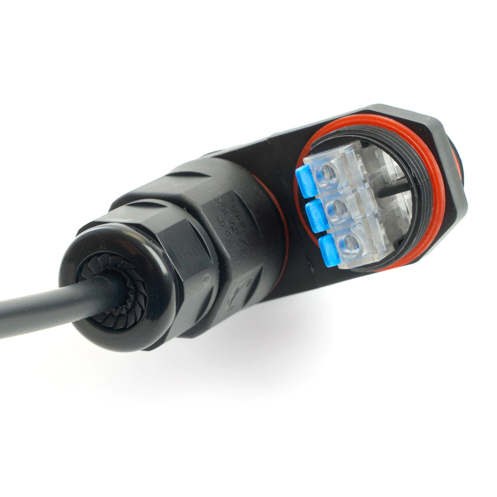 Соединитель-коннектор STEKKER трехконтактный 4 выхода водонепроницаемый IP68