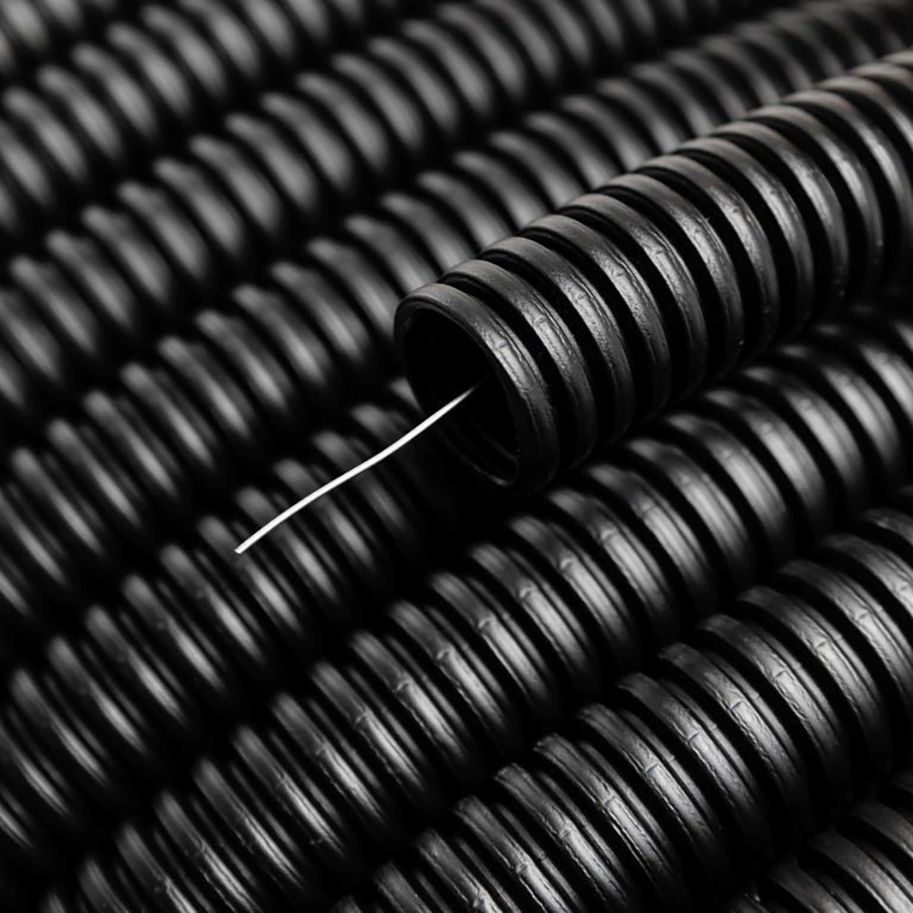 Труба гофрированная ПНД легкая с протяжкой d25 мм 50 м DYNEL