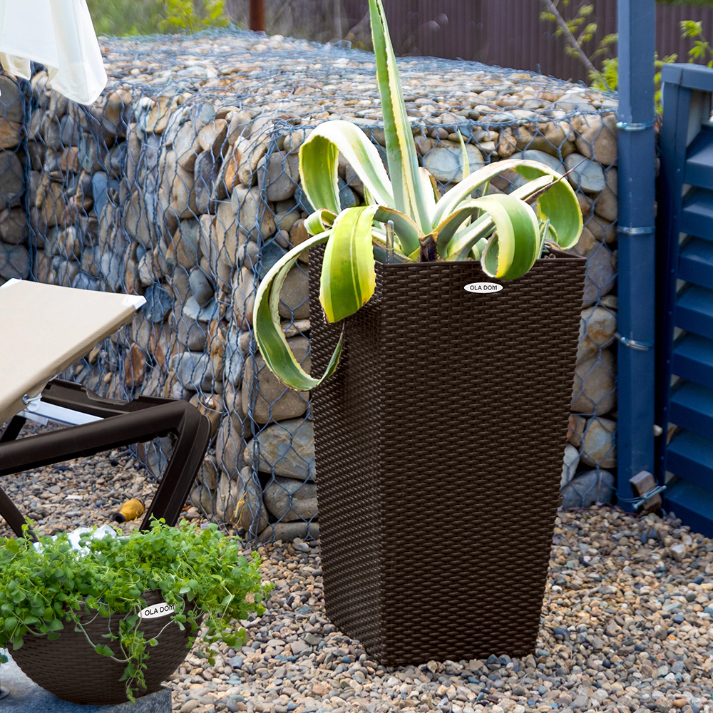 Уличный горшок пластиковый RATTAN OLA DOM коричневый 29х29х56 см 34 л со вставкой 14 л