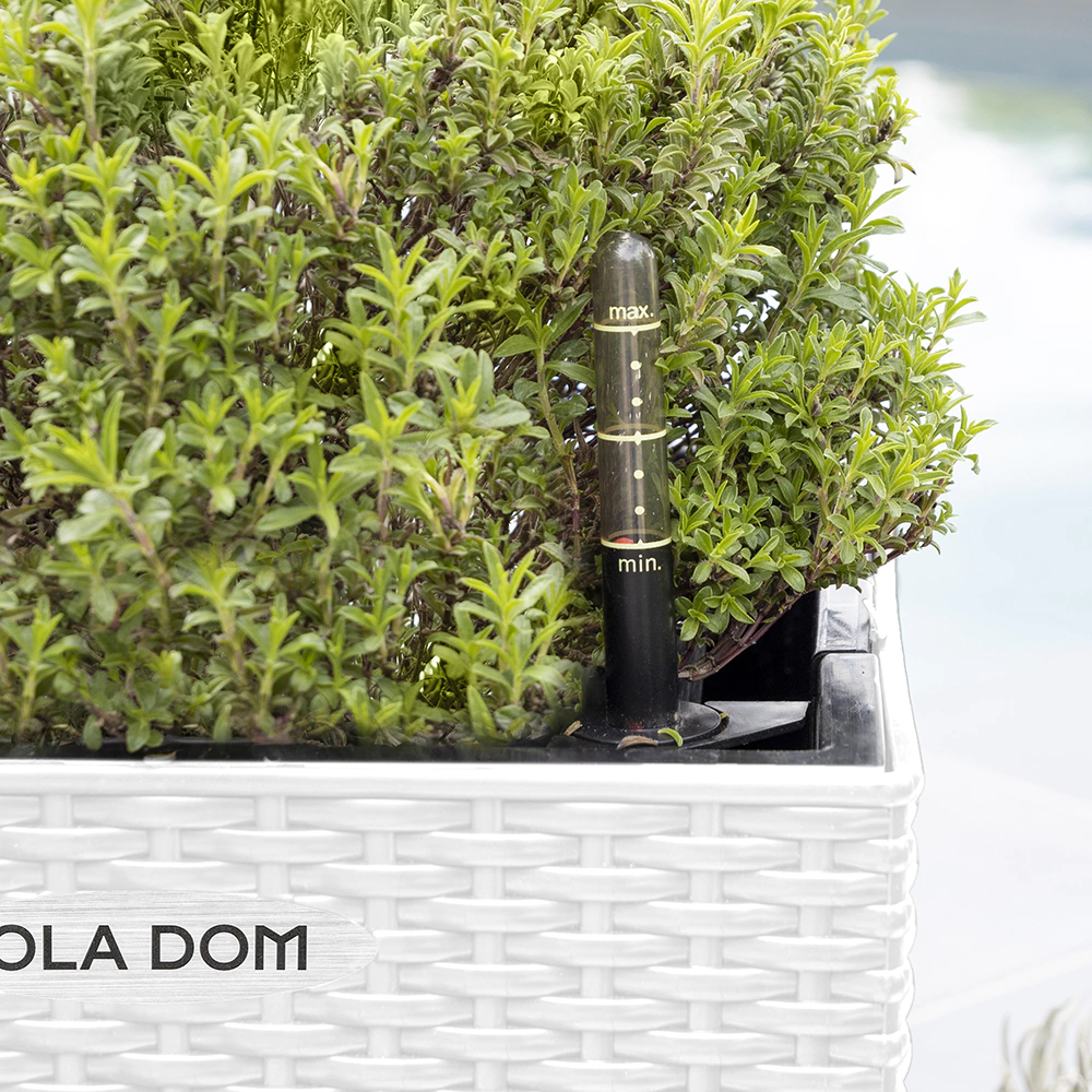 Уличный горшок пластиковый RATTAN OLA DOM белый 40х40х75 см 90 л со вставкой 31 л