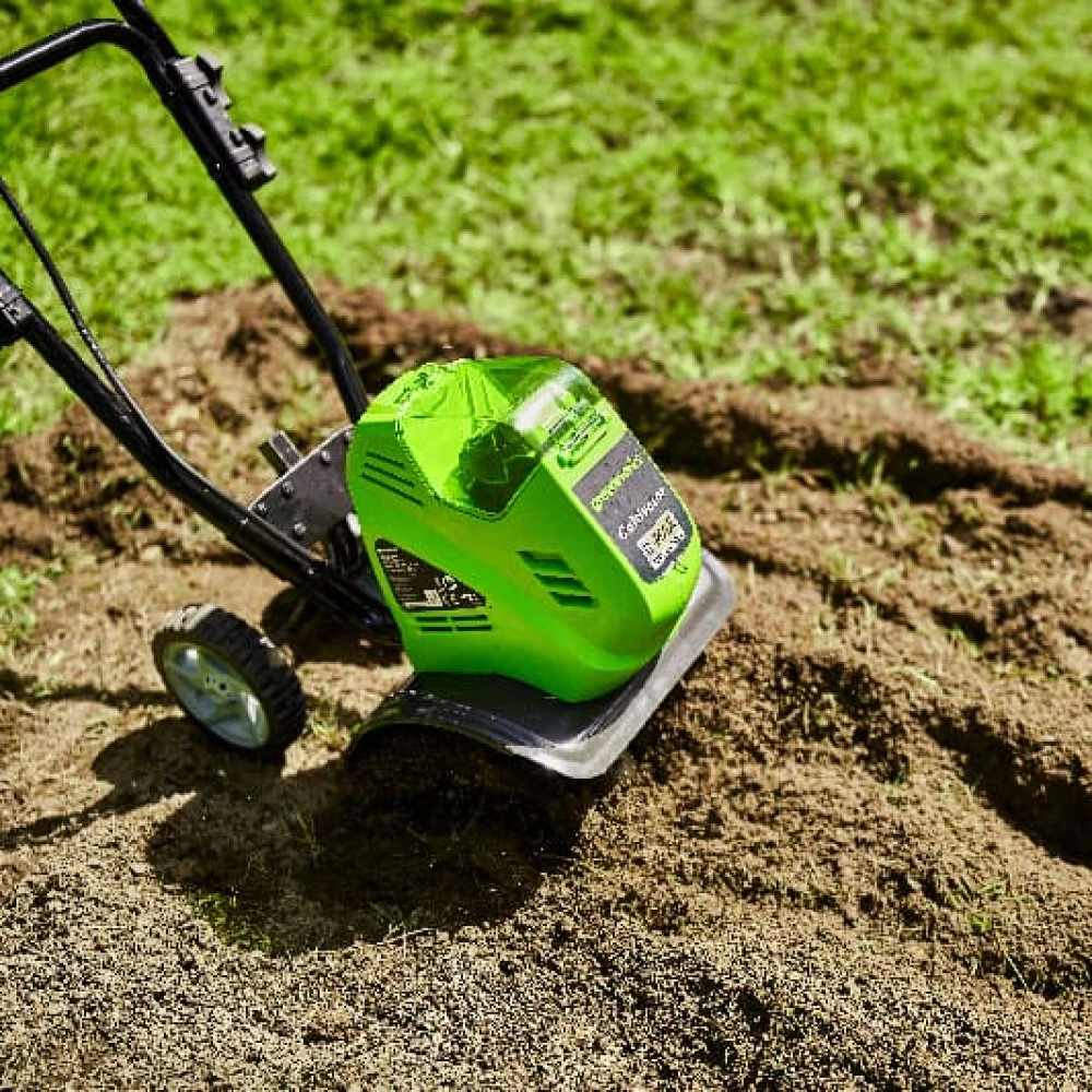 Культиватор аккумуляторный 40 В захват 26 см без АКБ и ЗУ Greenworks G40TL