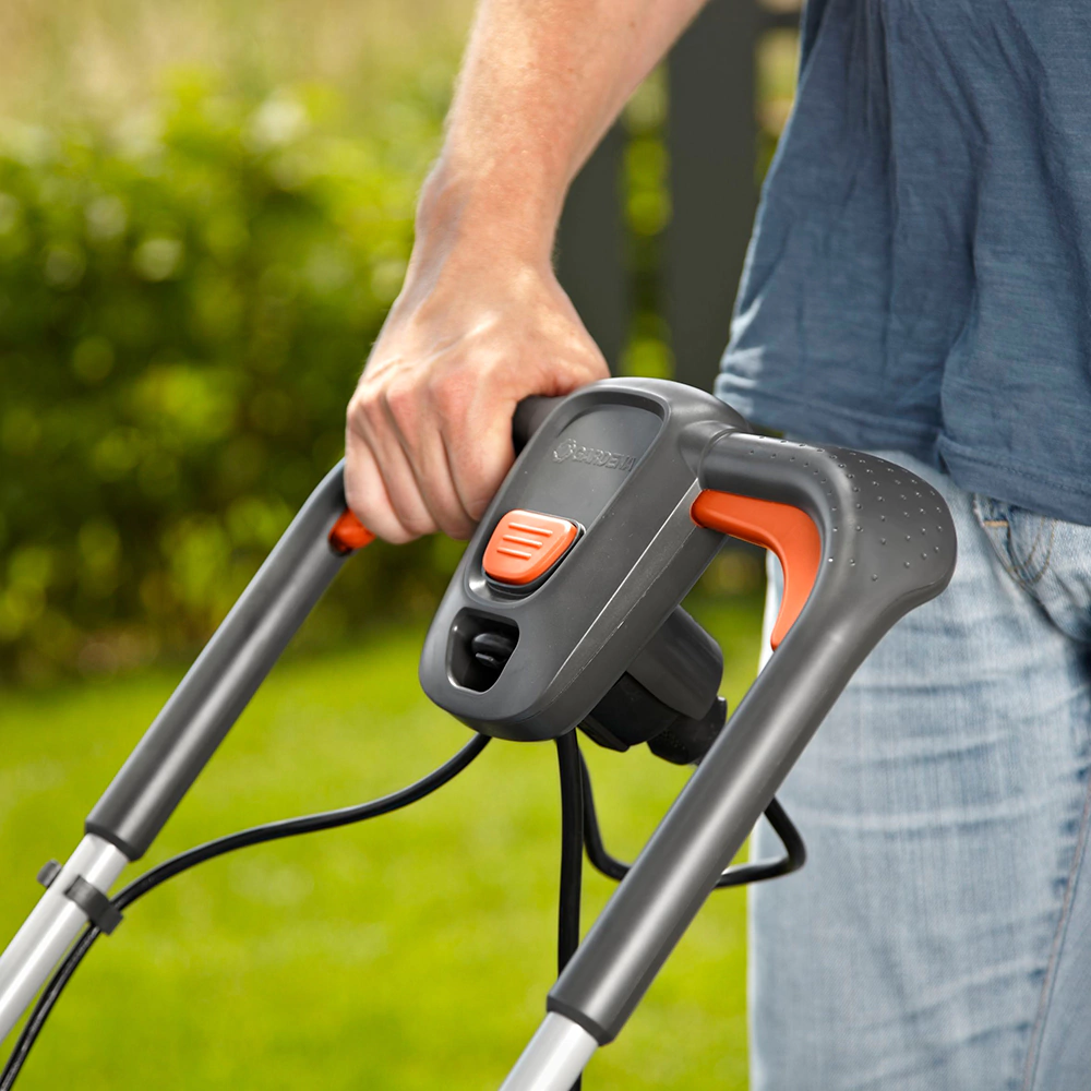 Газонокосилка электрическая Gardena PowerMax 1200/32 1200 Вт