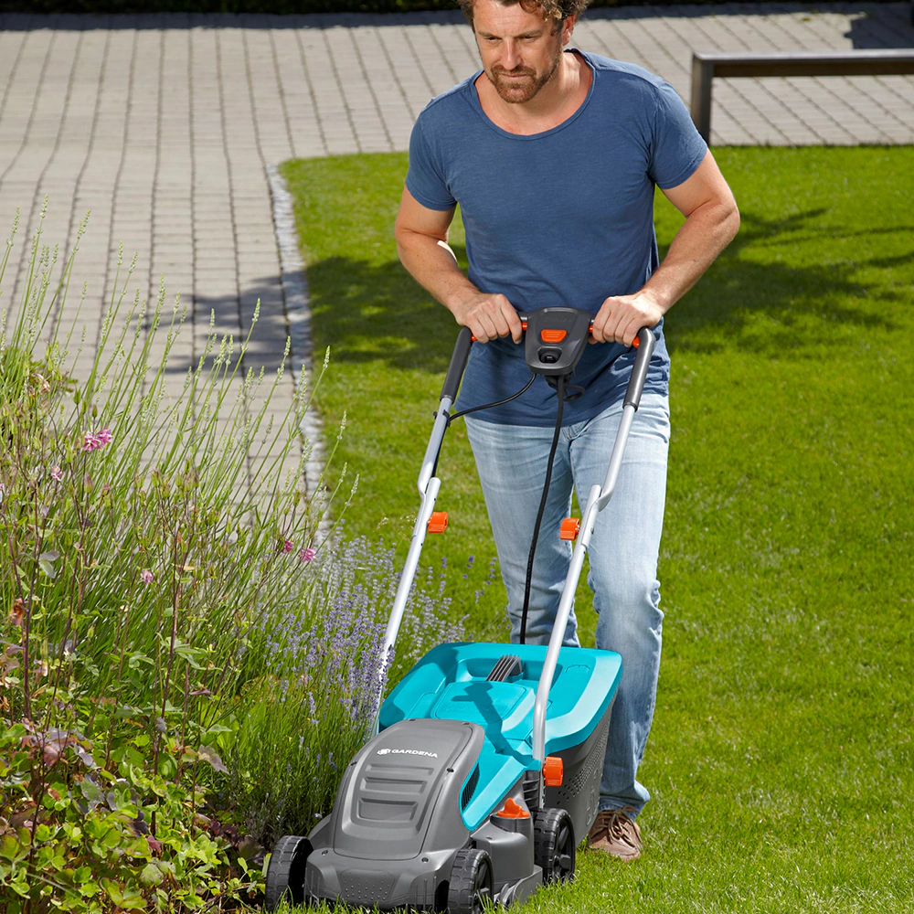 Газонокосилка электрическая Gardena PowerMax 1200/32 1200 Вт